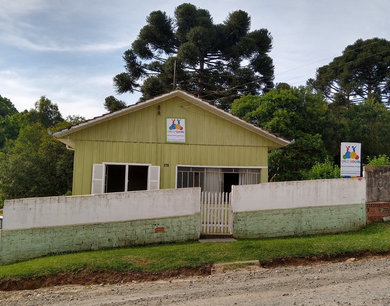 Rua São João, nº 178 – Centro I / Vila Ivete (a 100 metros do Detran/Polícia Civil de Mafra)