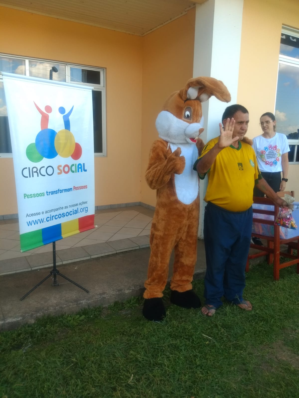 circo-social-participa-das-atividades-do-do-caps-i-casa-azul-no-acampamento-moriah-19