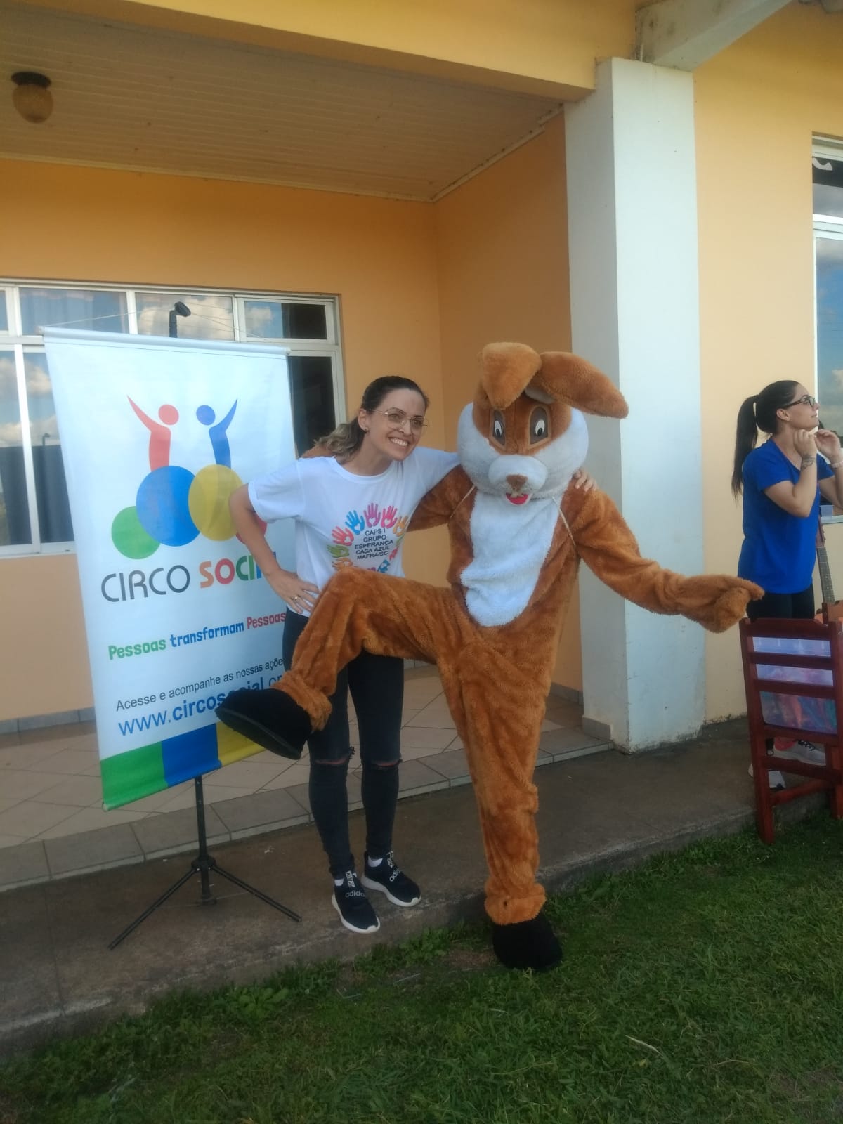 circo-social-participa-das-atividades-do-do-caps-i-casa-azul-no-acampamento-moriah-20