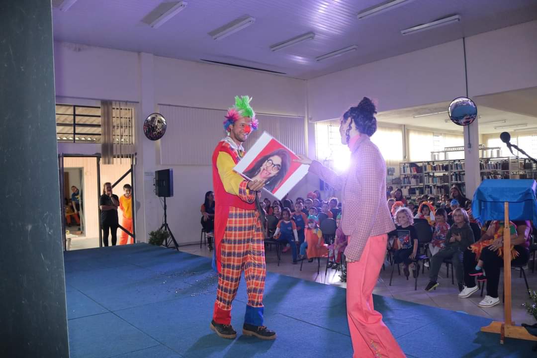 apresentacao-na-biblioteca-publica-de-rio-negro-15