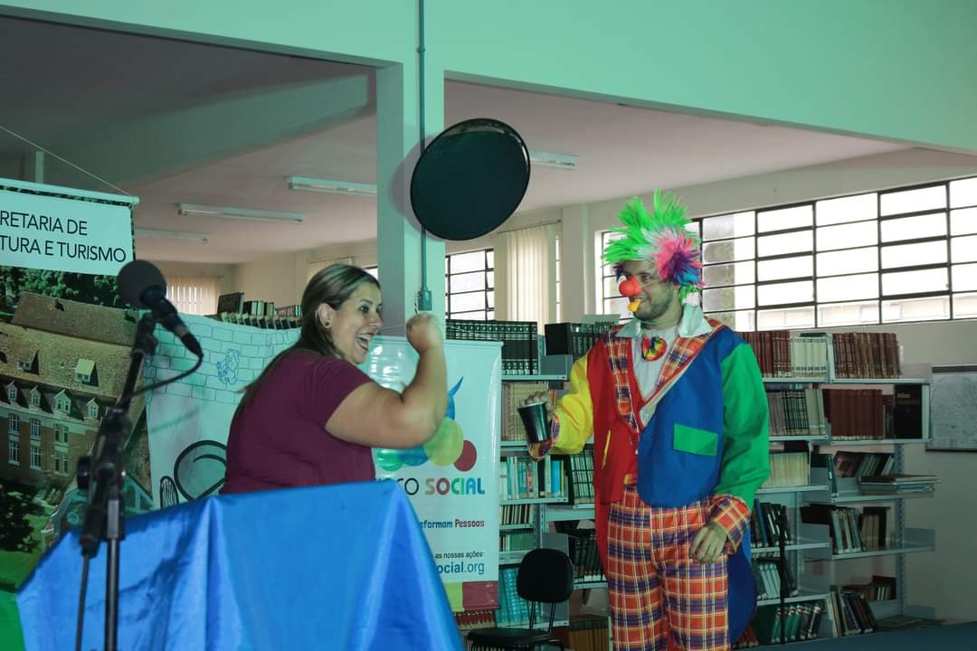 apresentacao-na-biblioteca-publica-de-rio-negro-21