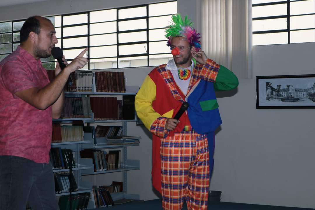 apresentacao-na-biblioteca-publica-de-rio-negro-26