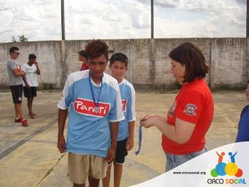 escolinha-de-futebol-ufc-participa-de-torneio-em-mafra-25