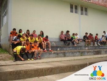 escolinha-de-futebol-ufc-participa-de-torneio-em-mafra-6
