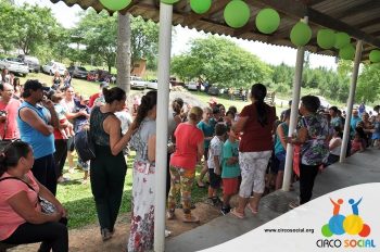 circo-social-entrega-brinquedos-na-localidade-de-queimados-34