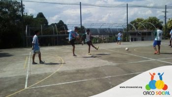 torneio-interno-da-escolinha-ufc-circo-social-em-homenagem-a-silvio-hellinger-56