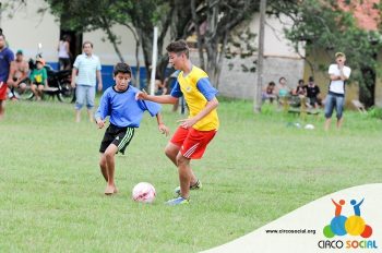 amistosos-entre-ufc-circo-social-e-meninos-da-vila-38