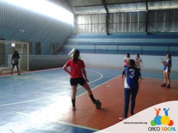 escolinha-ufc-circo-social-feminino-em-campo-do-tenente-8