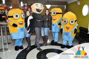 minions-e-gru-no-cineplus-emacite-no-filme-meu-malvado-favorito-3-13