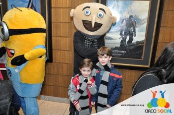 minions-e-gru-no-cineplus-emacite-no-filme-meu-malvado-favorito-3-13