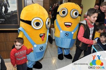 minions-e-gru-no-cineplus-emacite-no-filme-meu-malvado-favorito-3-17