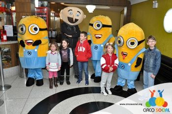 minions-e-gru-no-cineplus-emacite-no-filme-meu-malvado-favorito-3-22