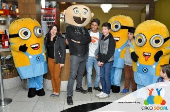 minions-e-gru-no-cineplus-emacite-no-filme-meu-malvado-favorito-3-27