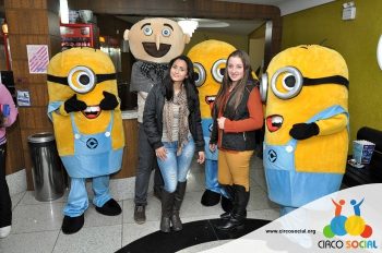 minions-e-gru-no-cineplus-emacite-no-filme-meu-malvado-favorito-3-34