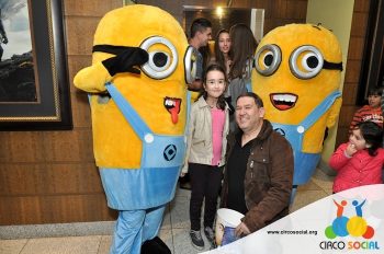 minions-e-gru-no-cineplus-emacite-no-filme-meu-malvado-favorito-3-35