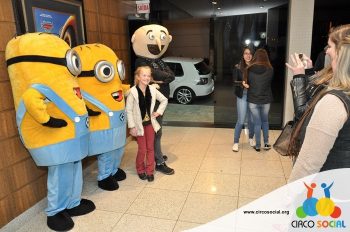 minions-e-gru-no-cineplus-emacite-no-filme-meu-malvado-favorito-3-48