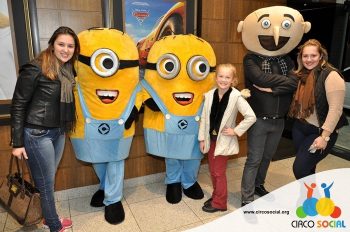 minions-e-gru-no-cineplus-emacite-no-filme-meu-malvado-favorito-3-51