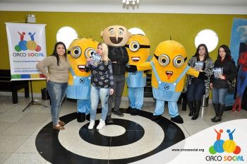 minions-e-gru-no-cineplus-emacite-no-filme-meu-malvado-favorito-3-55