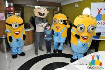 minions-e-gru-no-cineplus-emacite-no-filme-meu-malvado-favorito-3-62