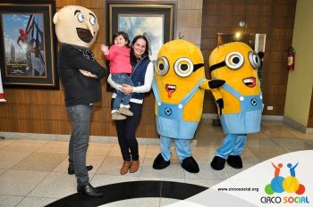 minions-e-gru-no-cineplus-emacite-no-filme-meu-malvado-favorito-3-8