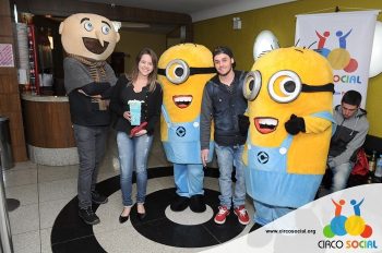 minions-e-gru-no-cineplus-emacite-no-filme-meu-malvado-favorito-3-13