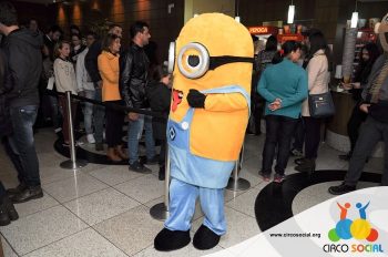 minions-e-gru-no-cineplus-emacite-no-filme-meu-malvado-favorito-3-19