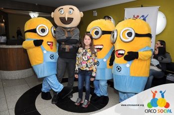 minions-e-gru-no-cineplus-emacite-no-filme-meu-malvado-favorito-3-24