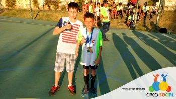 circo-social-realiza-entrega-de-medalhas-aos-atletas-da-escolinha-ufc-14