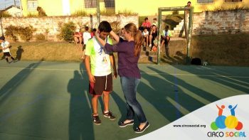 circo-social-realiza-entrega-de-medalhas-aos-atletas-da-escolinha-ufc-20