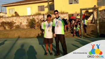 circo-social-realiza-entrega-de-medalhas-aos-atletas-da-escolinha-ufc-30