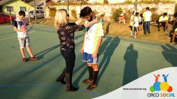 circo-social-realiza-entrega-de-medalhas-aos-atletas-da-escolinha-ufc-9