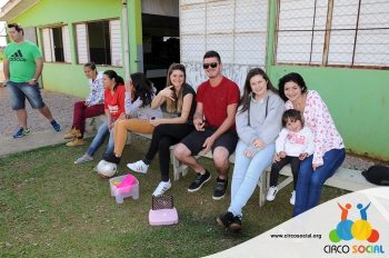 escolinha-de-futebol-ufc-realiza-amistoso-no-bairro-bom-jesus-25