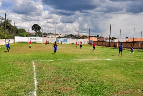 Circo Social promoveu torneio de futebol para arrecadar alimentos