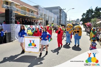 circo-social-participa-do-desfile-de-7-de-setembro-2018-em-rio-negro-1