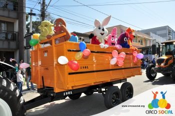 circo-social-participa-do-desfile-de-7-de-setembro-2018-em-rio-negro-20