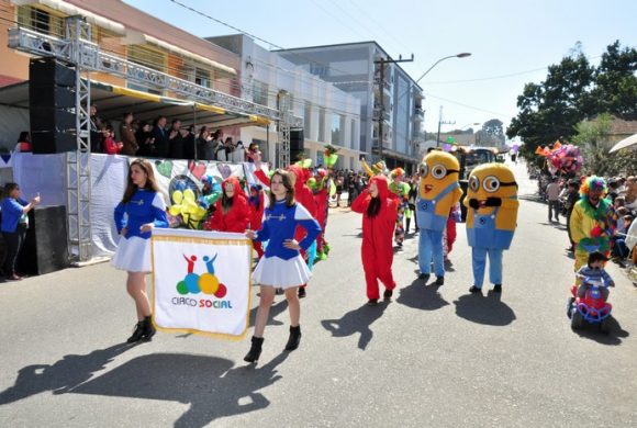 Circo Social participa do desfile de 7 de Setembro 2018 em Rio Negro