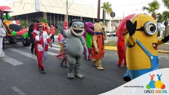 circo-social-no-desfile-natalino-de-rio-negro-9