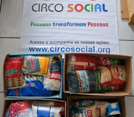 Circo Social realiza entrega de alimentos