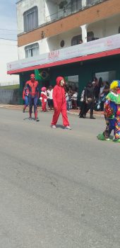 circo-social-participa-do-desfile-de-7-de-setembro-2019-em-mafra-3