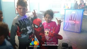 circo-social-realiza-circuito-cultural-do-dia-das-criancas-130