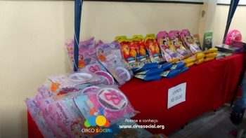 cemma-recebe-a-visita-do-circo-social-9