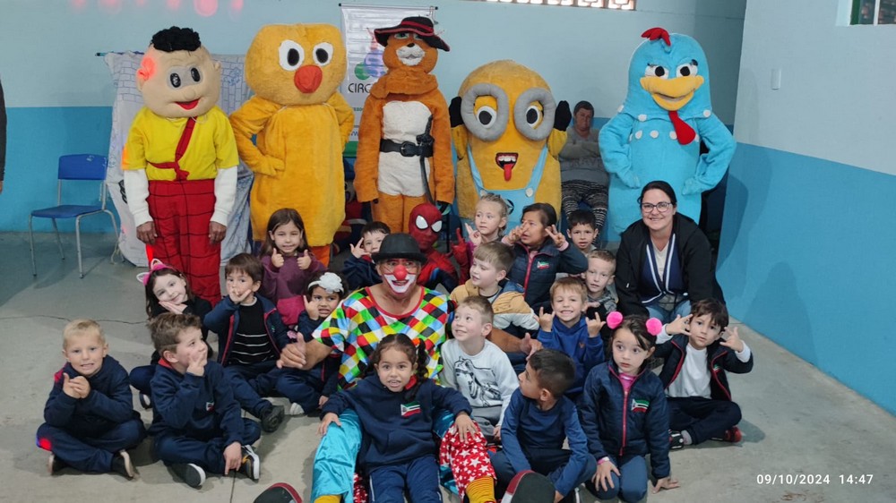 dia-das-criancas-solidario-no-ceim-ana-rank-rodrigues-em-mafra-10