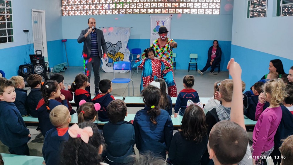 dia-das-criancas-solidario-no-ceim-ana-rank-rodrigues-em-mafra-34