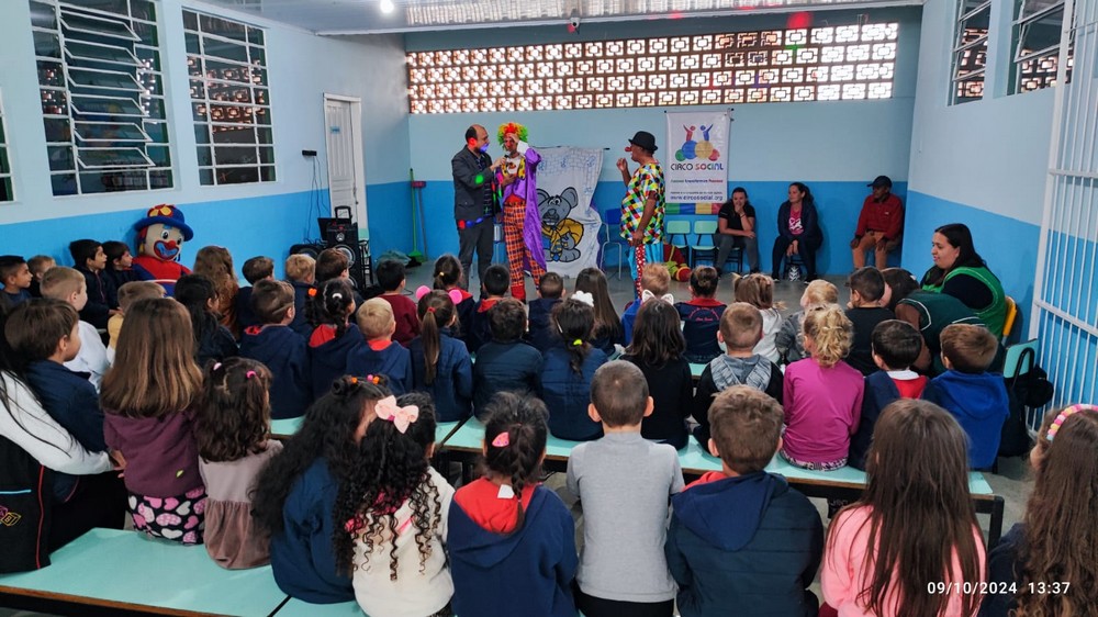 dia-das-criancas-solidario-no-ceim-ana-rank-rodrigues-em-mafra-38