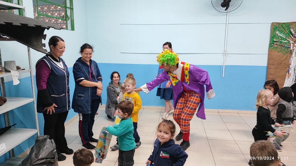 dia-das-criancas-solidario-no-ceim-ana-rank-rodrigues-em-mafra-42