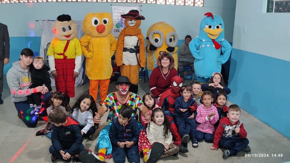 dia-das-criancas-solidario-no-ceim-ana-rank-rodrigues-em-mafra-5