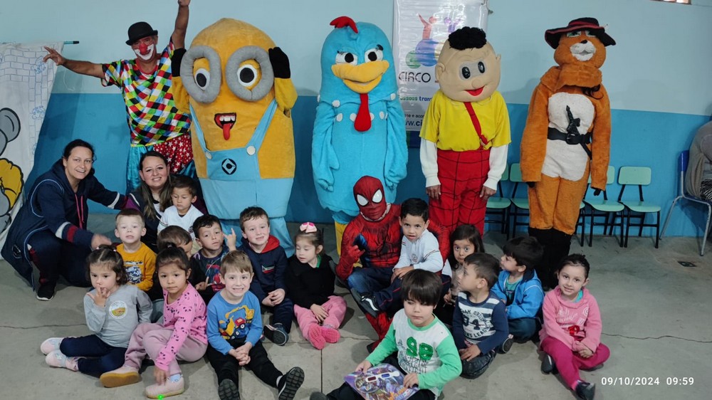 dia-das-criancas-solidario-no-ceim-ana-rank-rodrigues-em-mafra-51