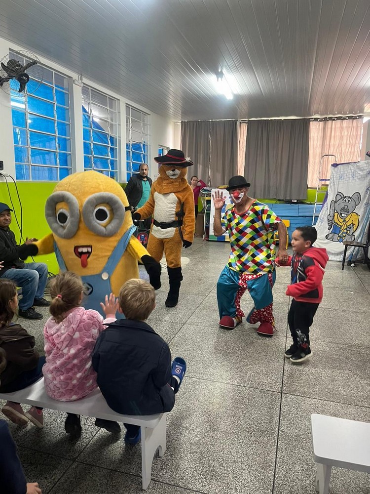 dia-das-criancas-solidario-no-ceim-vila-olsen-rodrigues-em-mafra-50