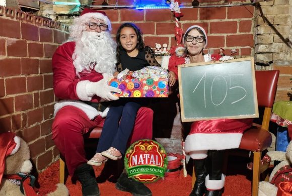 Circo Social lança campanha de Natal 2024 para adoção de cartinhas Circo Social lança campanha de Natal 2024 para adoção de cartinhas