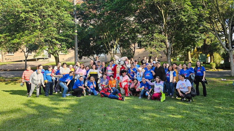 campanha-pascoa-solidaria-do-circo-social-atende-mais-de-2-000-criancas-em-riomafra-11